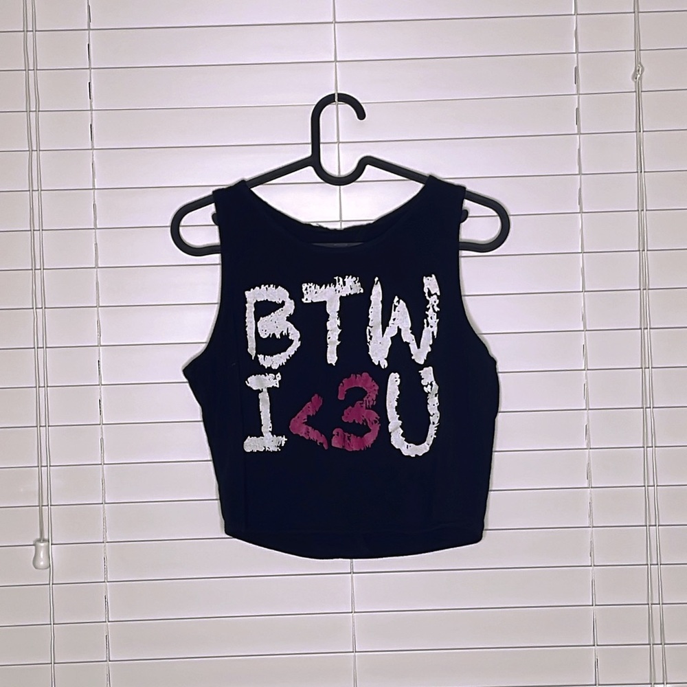 Printed crop top